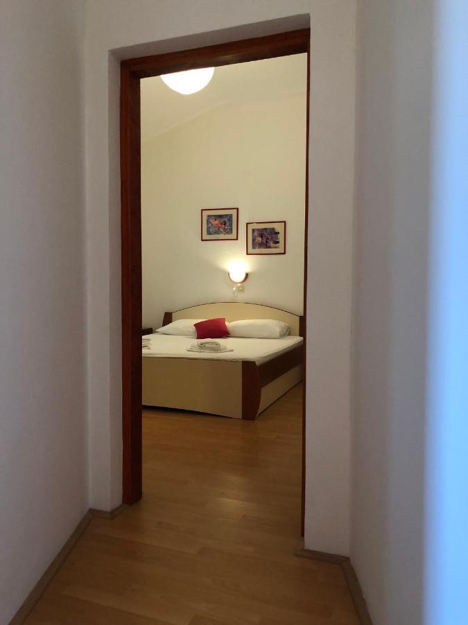 Apartmani Anamar Supetarska Draga Exterior foto